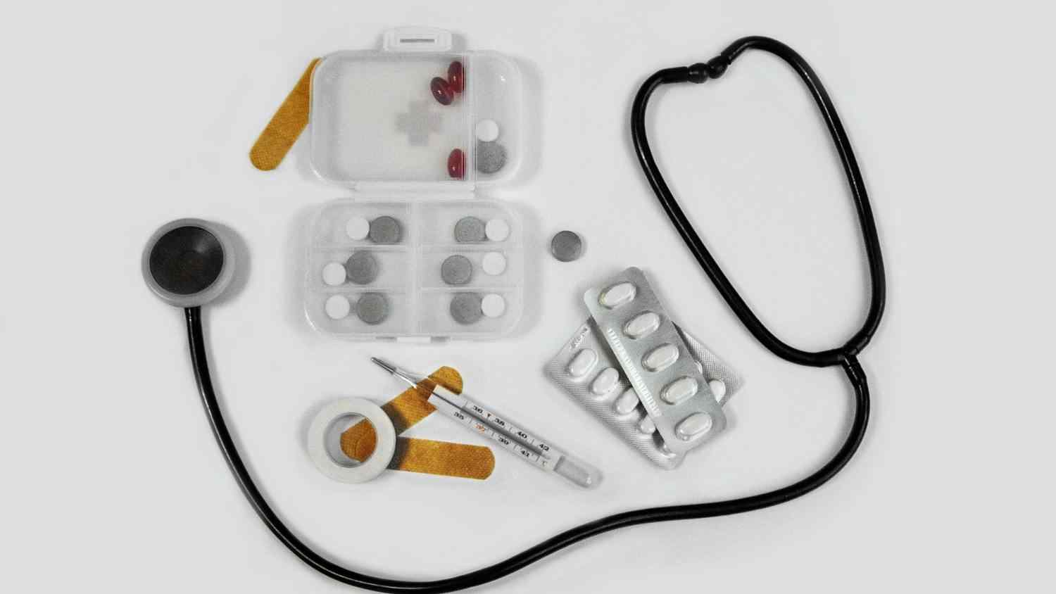 Vše, co potřebujete vědět o HIV a AIDS Titulní obrázek článku Vše, co potřebujete vědět o HIV a AIDS